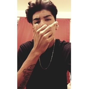 Meet your Posher, Gabriel